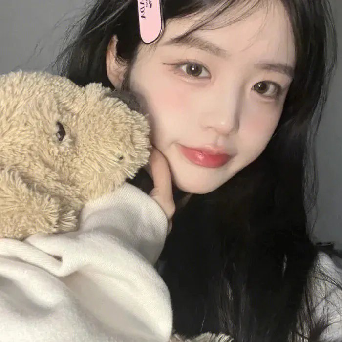 爱在心里口难开